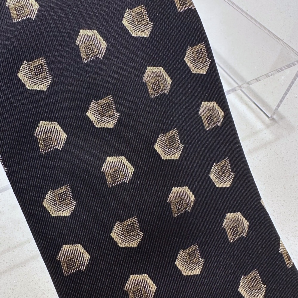Armani Collezioni Mens Silk Tie Black Gold Geometric House Pattern Made in Italy